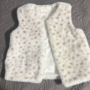 Cat & Jack Cream Faux Fur Vest